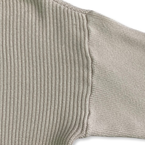 Roomy ribbed knit sweater, side vents, slight cowl neck, Devotion by Cyrus, XL - Picture 8 of 15